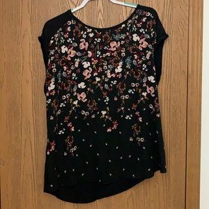Maurices XXL Floral cap sleeve blouse